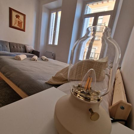 Frailes Apartments Гранада Экстерьер фото